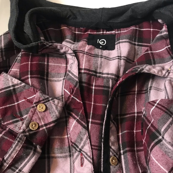 Tentree blouse - Picture 4 of 7